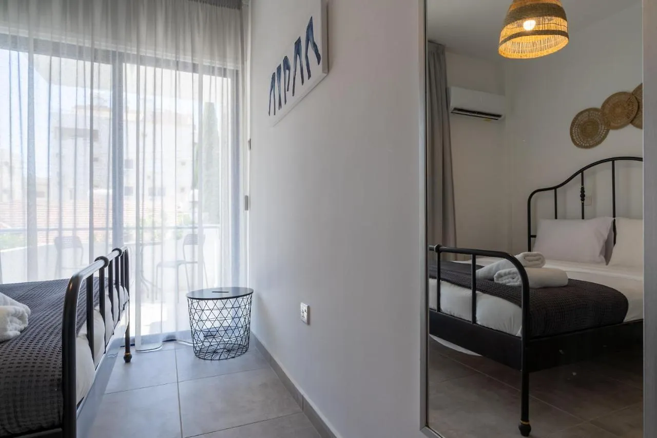 A Blissful 1-Bedroom Voyage In لارنكا شقة
